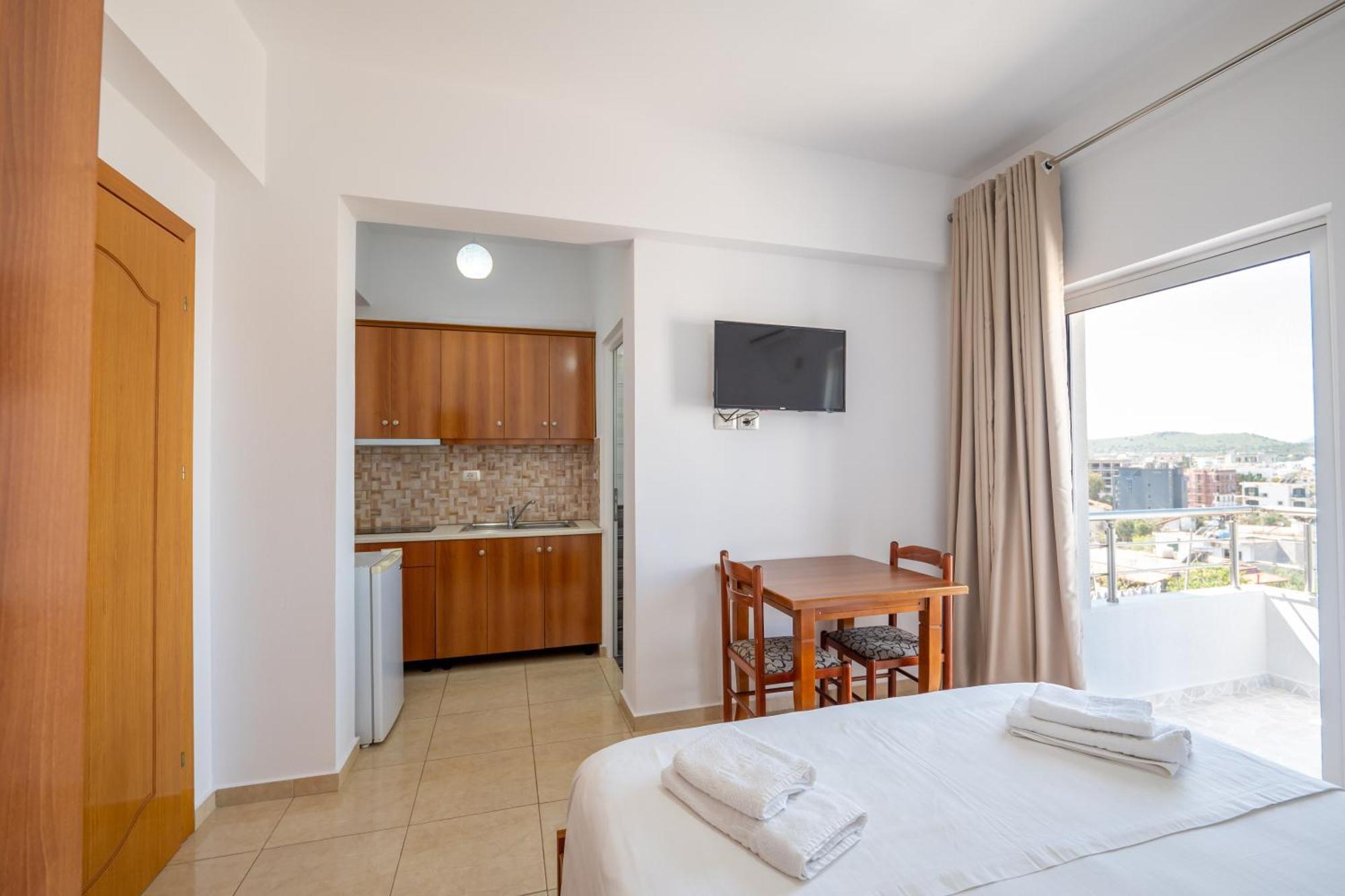 Aleksander Aparthotel Ksamil Exterior foto